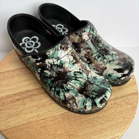 Sanita Smart Step Professional Sophia Clog in Watercolor Flower Multicolor Green - Picture 1 of 9